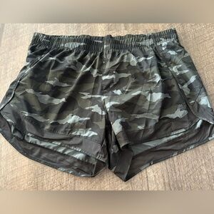 Athleta Camo Printed Mesh Racer Run Shorts